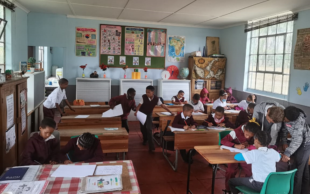 Mainstream-Renewable-Power-PE-schoolrefurbishment